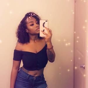 Meet your Posher, Nichelle